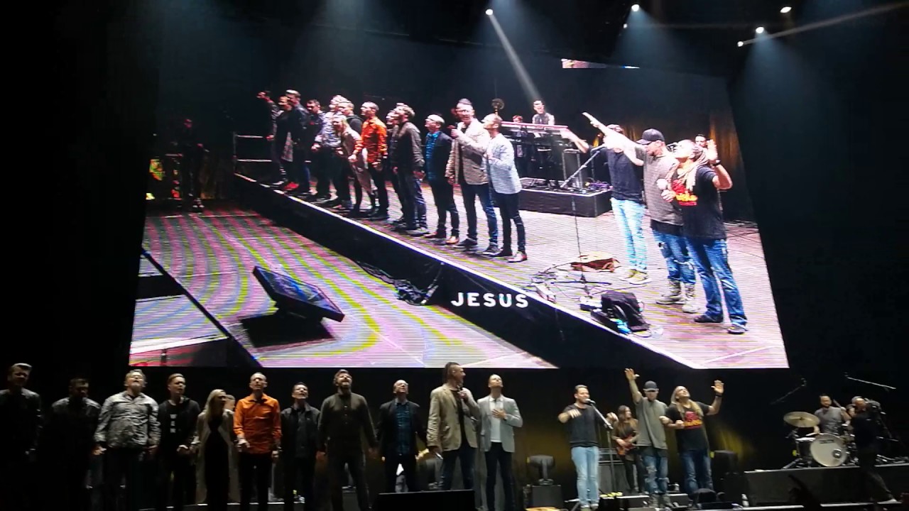 Bethel Worship, singing Jesus on Awakening Europe Scandinavia 2016, Friends Arena, Stockholm, Sweden