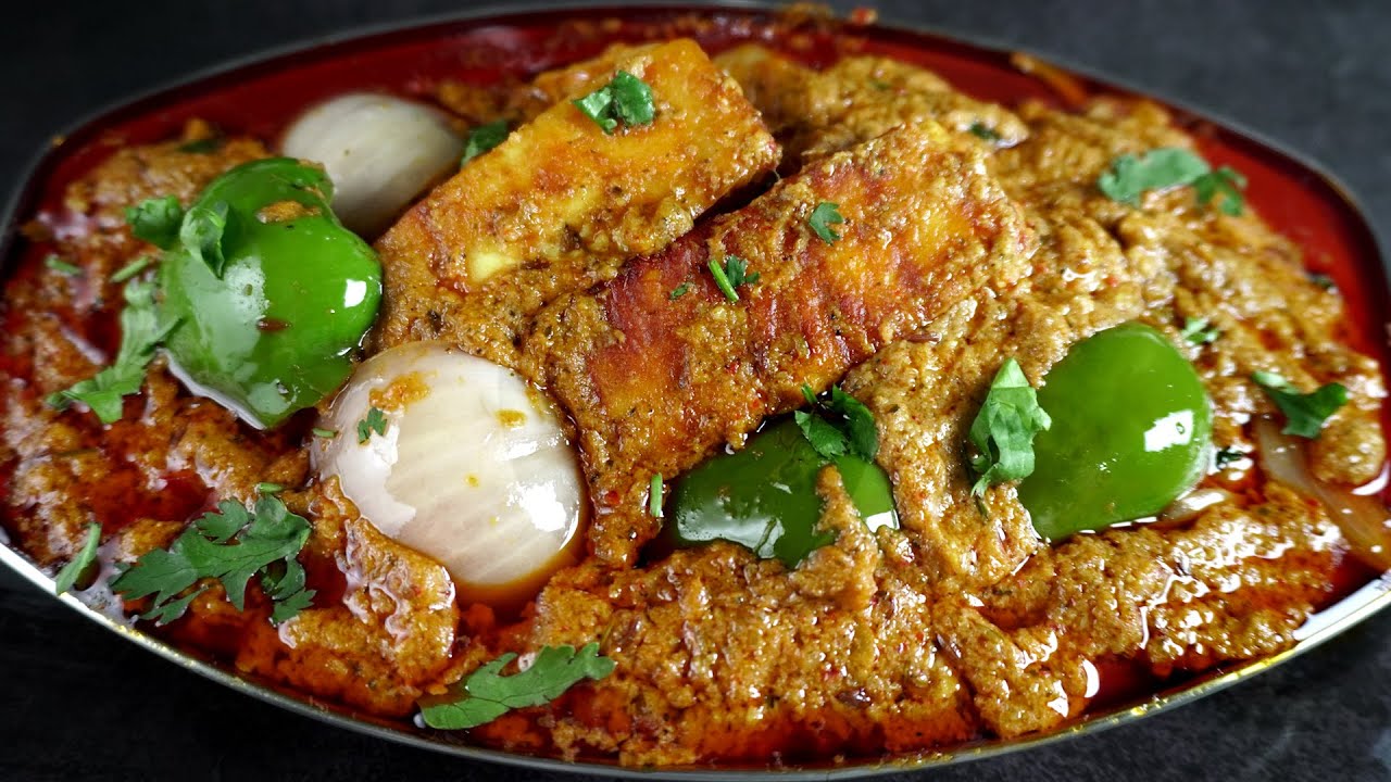 Kadai Paneer Recipe | Restaurant Style Paneer Kadai (Thick Gravy)
