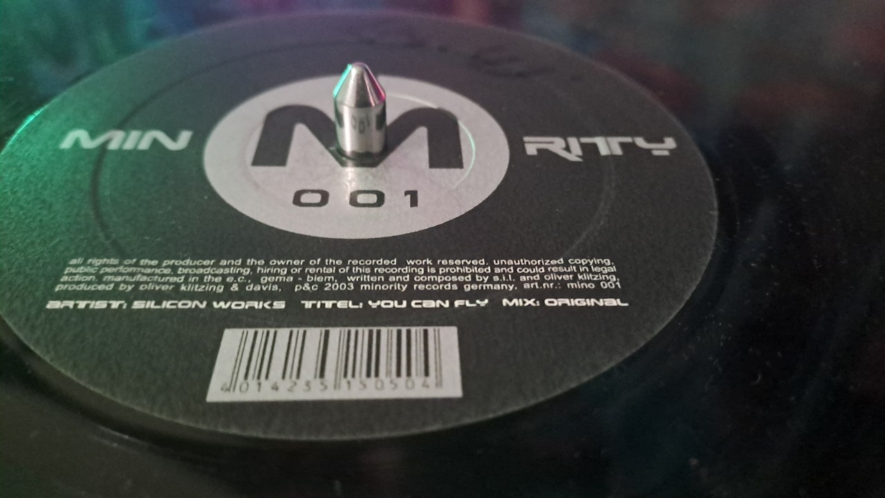 SILICON WORKS - You Can Fly (Original Mix) (A) [Minority Records]-2003-