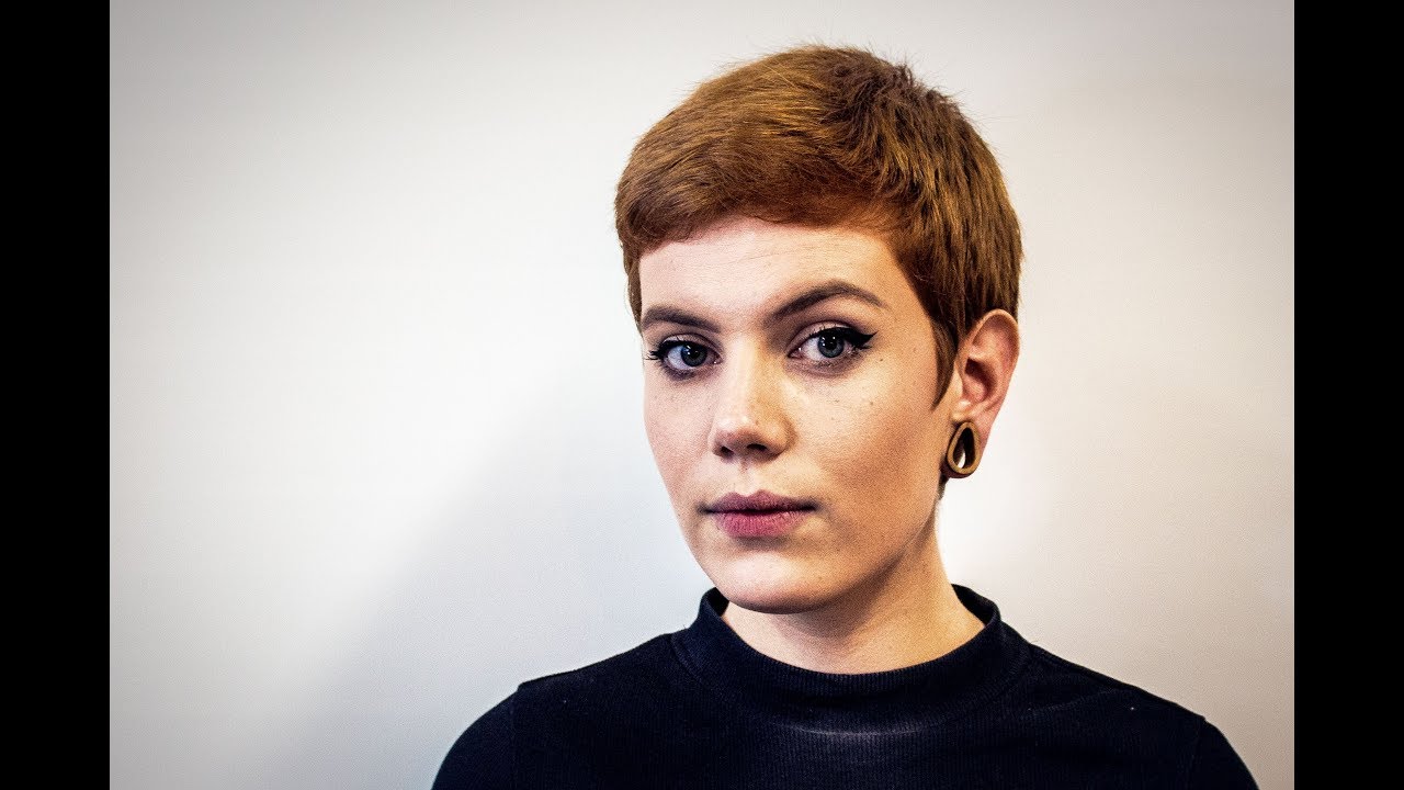 Did she get a buzzcut?!