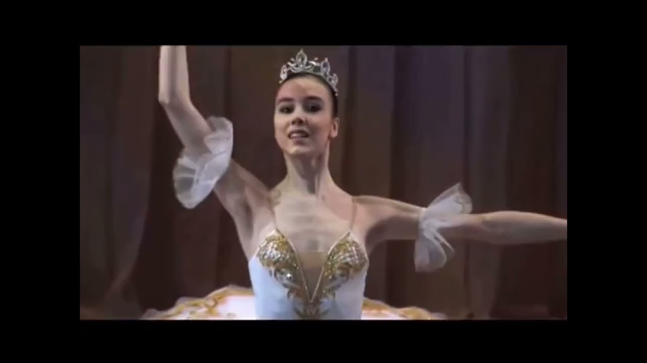Isabella McGuire Mayes - “Paquita” Vaganova Ballet Academy Concert 2010