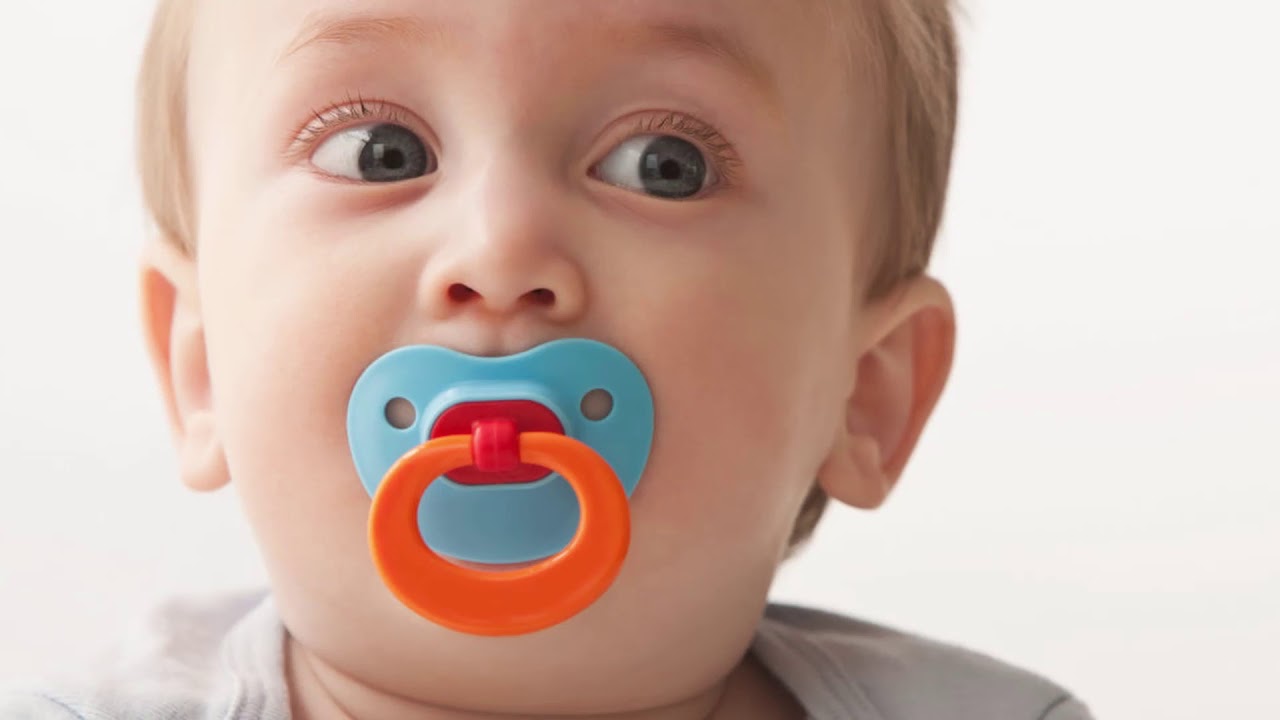 راجيتة 4 | هل ينصح بأعطاء اللهاية للطفل ؟