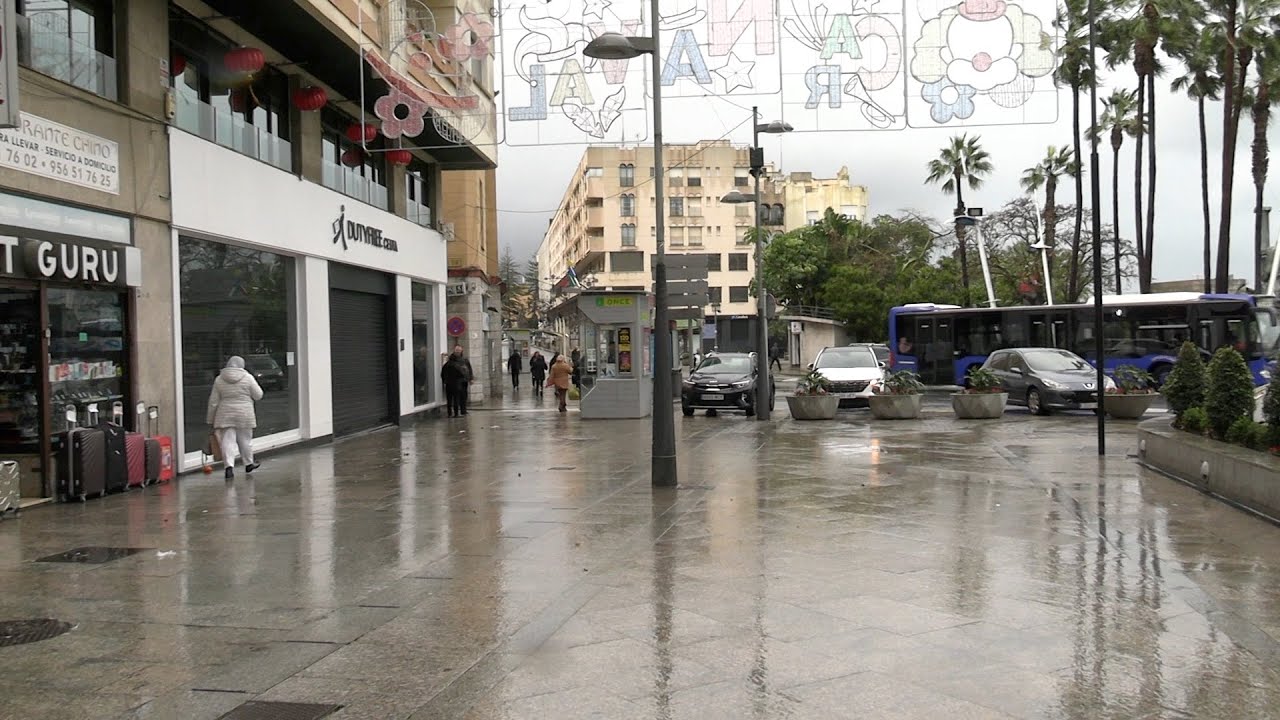 Los ceutíes resisten al temporal: así viven la borrasca Leonardo
