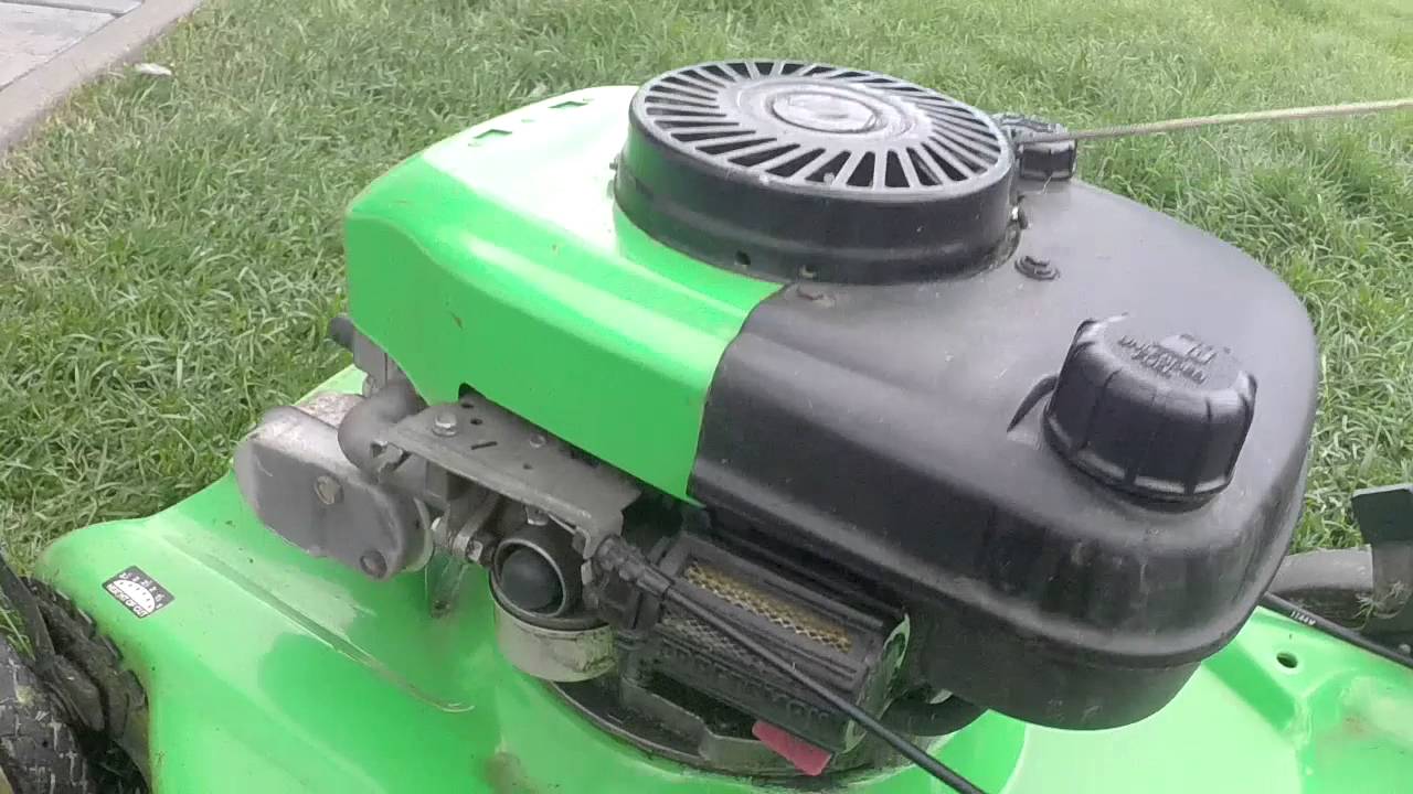 1998 Lawnboy 10247H, Shindaiwa 22F and Stihl BR550 In Action