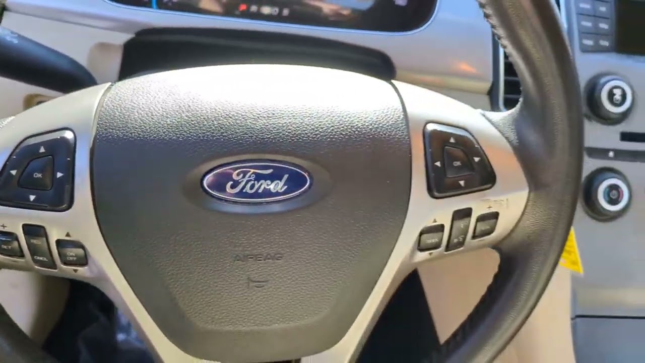 2017 Ford Taurus SEL  UT
