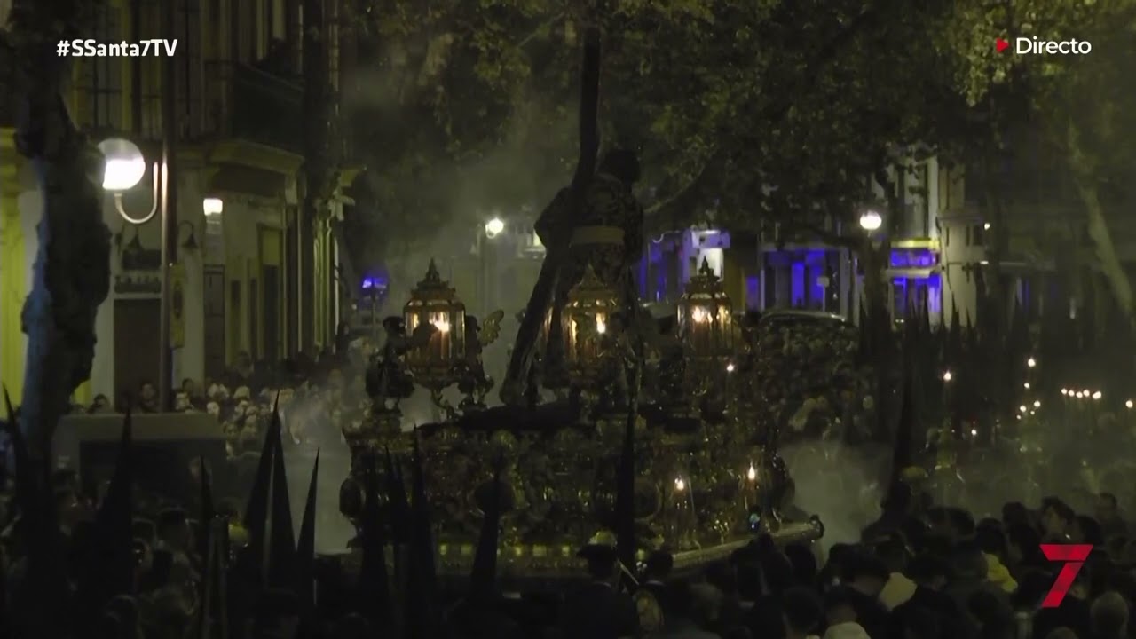 EL CALVARIO EN LA CAMPANA LA MADRUGA SEMANA SANTA SEVILLA 2023