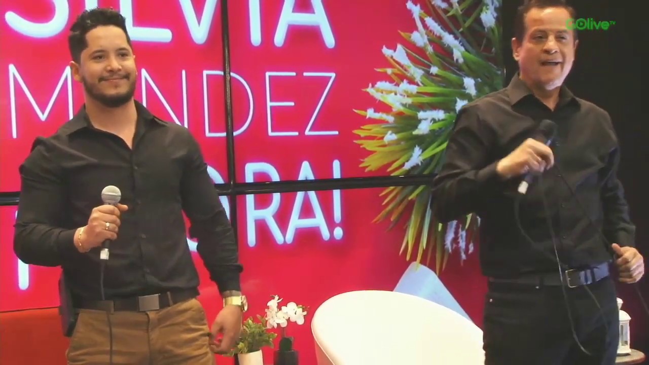 Presentaci&oacute;n de Alejandro Jauregui en Silvia M&eacute;ndez &iexcl;Ahora!