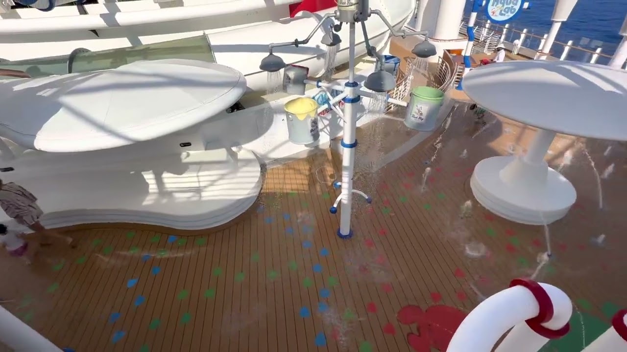 AquaLab on Disney Fantasy