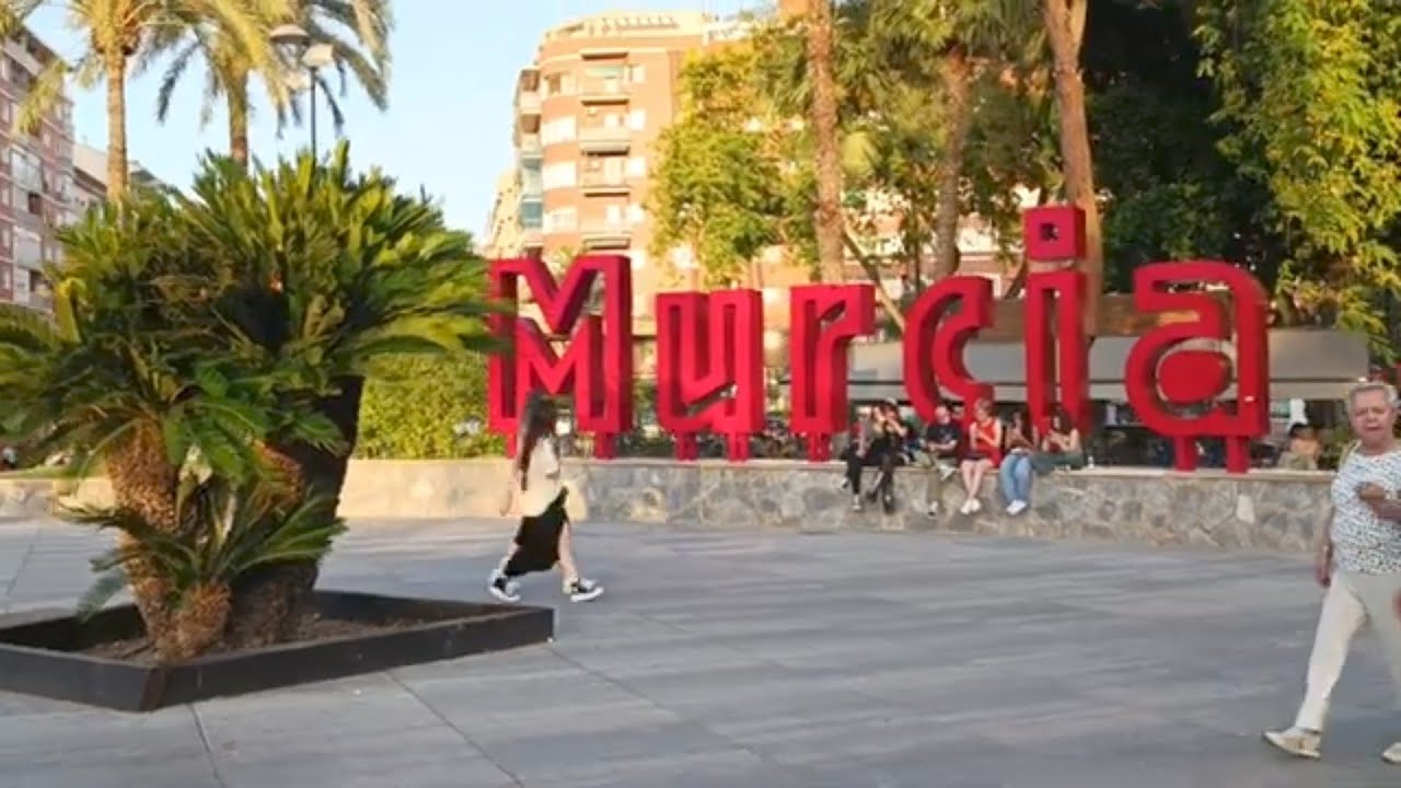 Murcia Walk 🇪🇸 - From Gran Via del Esultor Francisco Salizillo to Plaza Circular - 14 june 2024