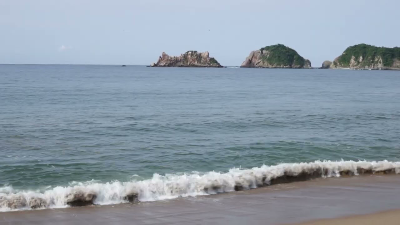 5 MINUTOS DE LA PLAYA DE MELAQUE