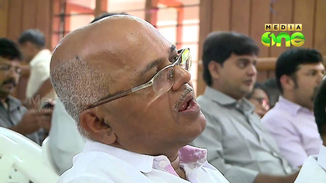 CPI (M) blocks membership card to VM Radhakrishnan in trade wing