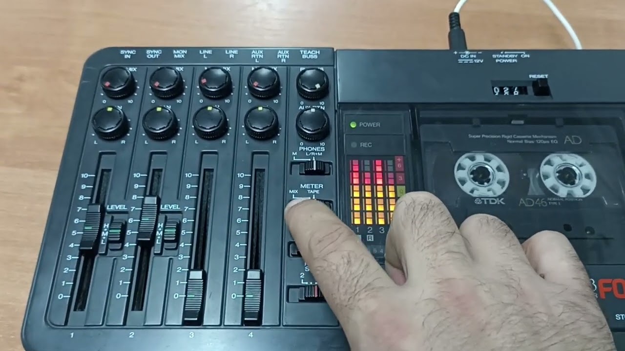 Fostex X18 кассетная портостудия 4 канала