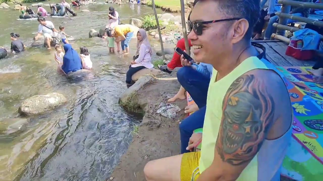 KESERUAN NUS KEI MUDIK KE KAMPUNG ISTRI.