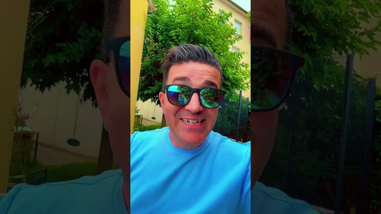 مغترب جزائري يعود الى اهله بعد سنوات من الغربة لكن الاستقبال لم يتوقعه
