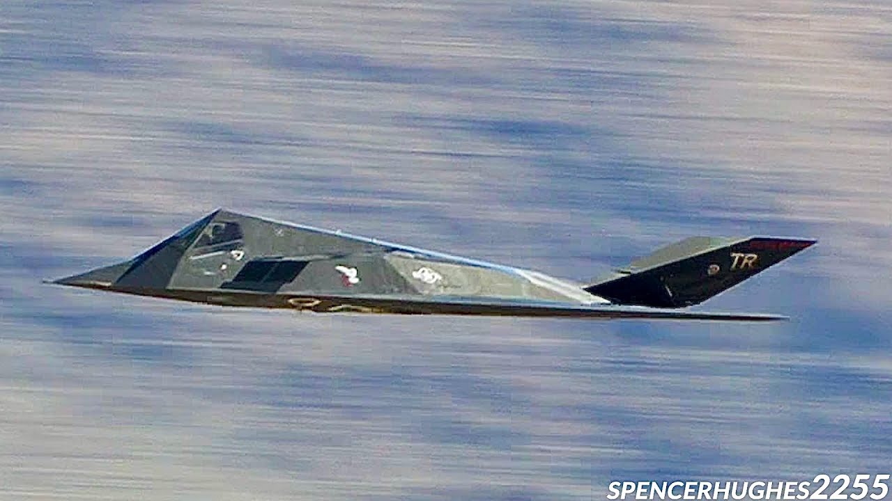 F-117 LOW LEVEL & More !!!