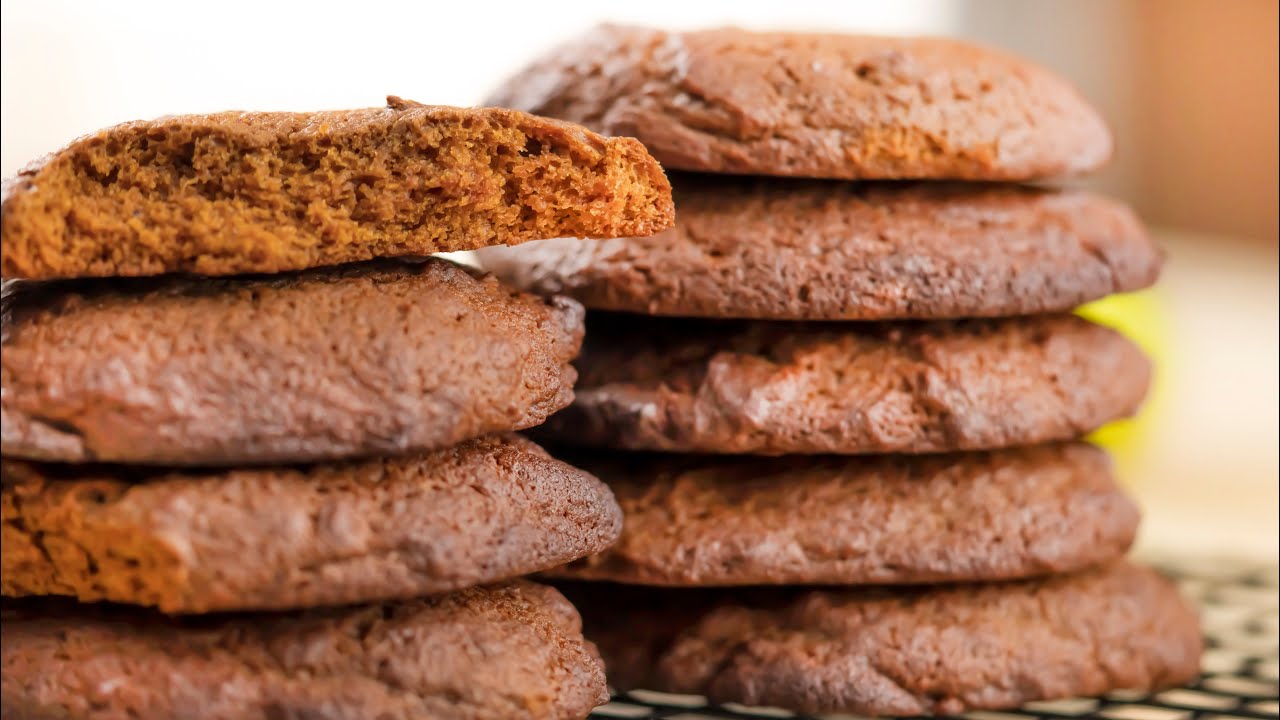 Ginger Cookies with Fresh Ginger - Soft Ginger Cookies with Fresh Ginger & Honey