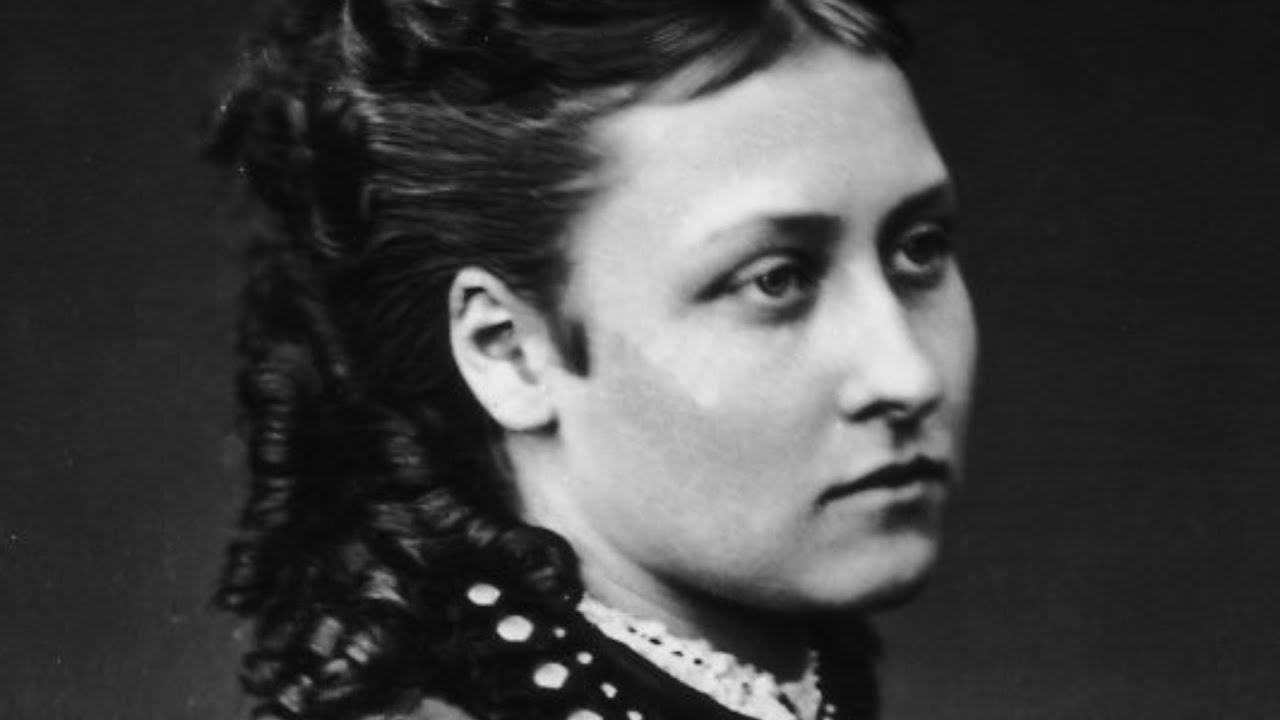 The Real Reason No One Ever Smiled In Old Photographs