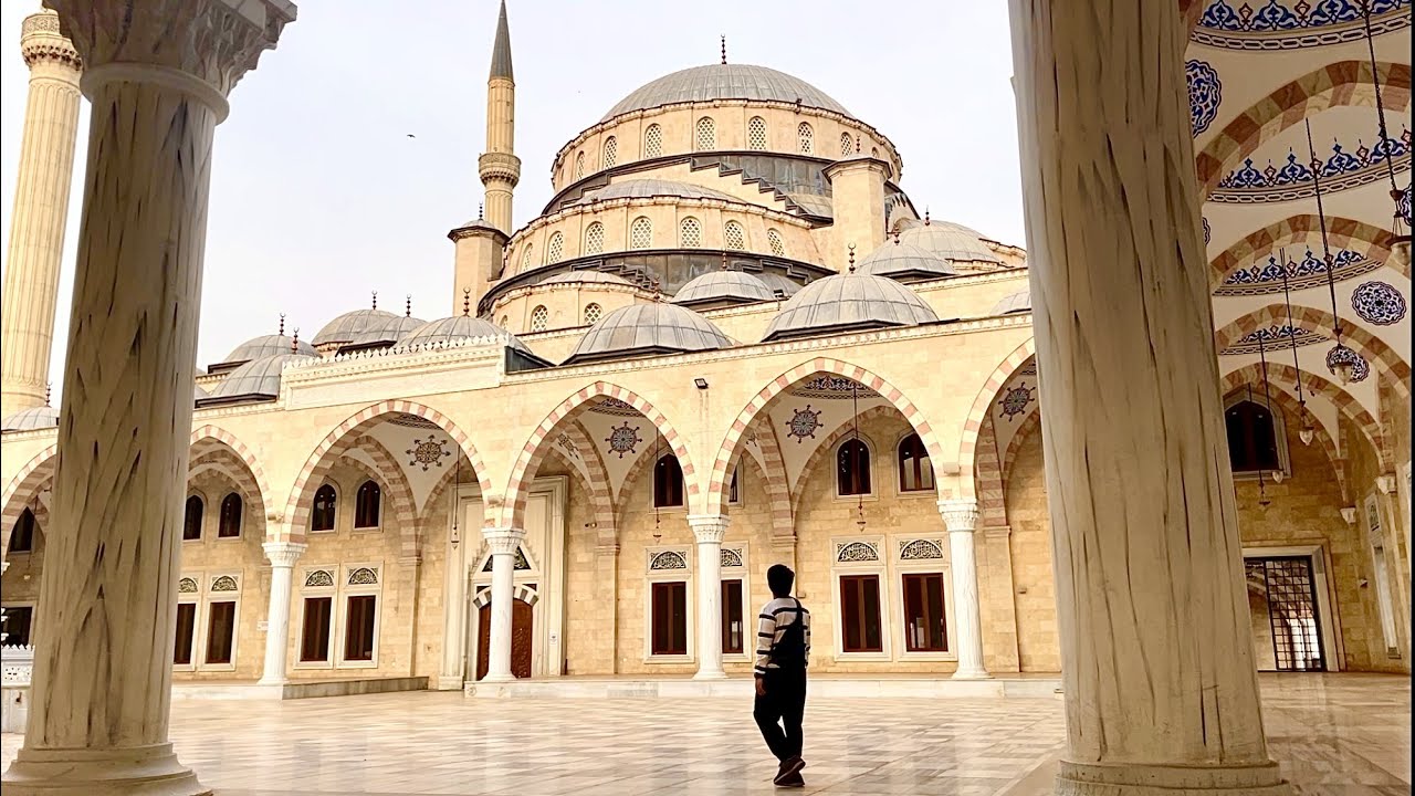 I Visited the Second Biggest Mosque in West Africa | Ghana National Mosque