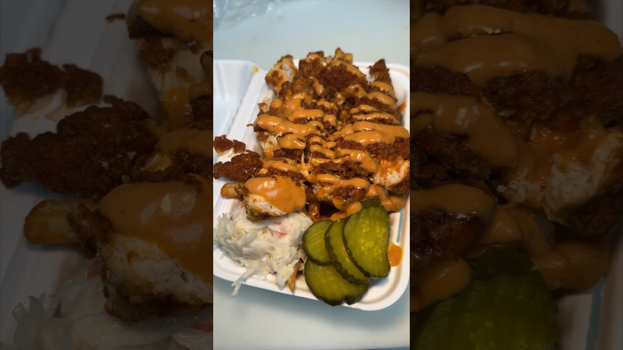 The HOT CHICKEN FRIES from Fluffie’s Hot Chicken in New Jersey always hit!! 🍗🍟🔥🤤 