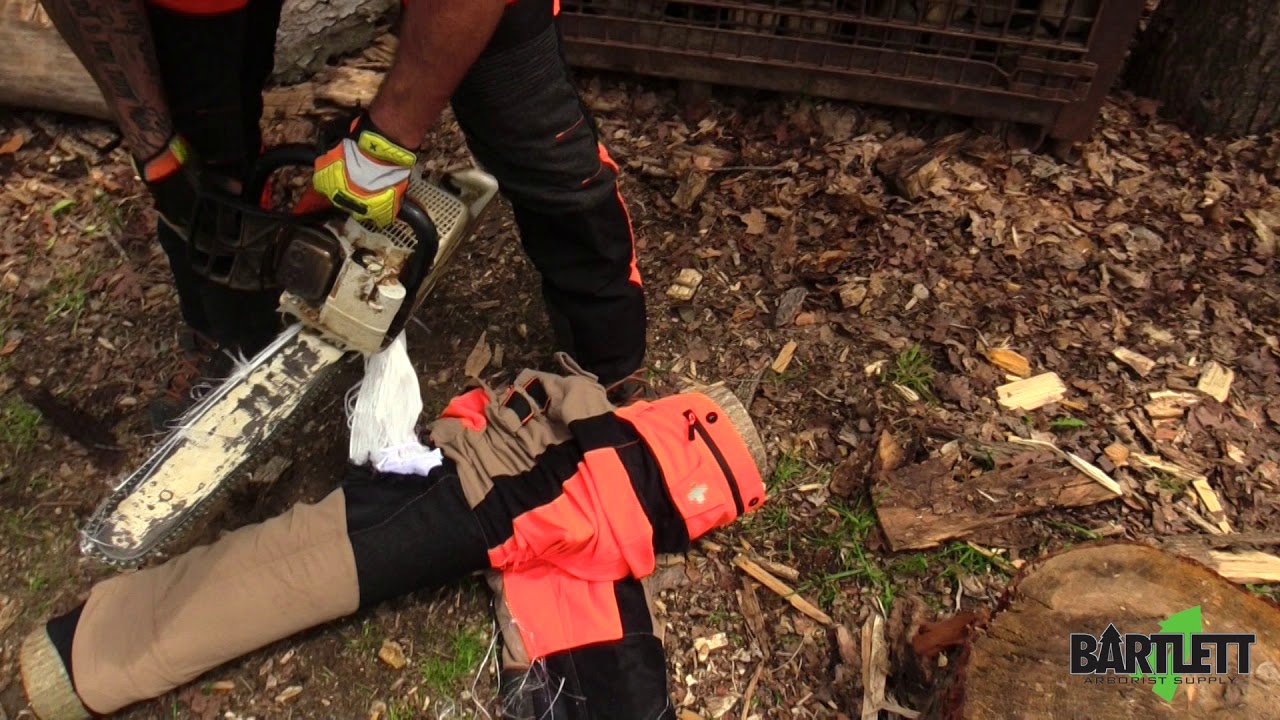 Solidur Sofresh Chainsaw Pants demo.