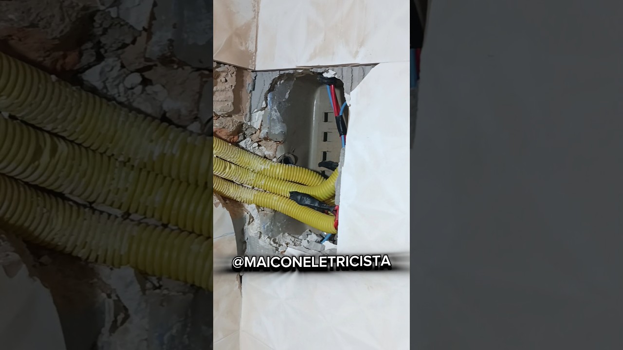 O pedricista atacou novamente! #qdc #eletricista #eletrica #pedricista #gambiarra