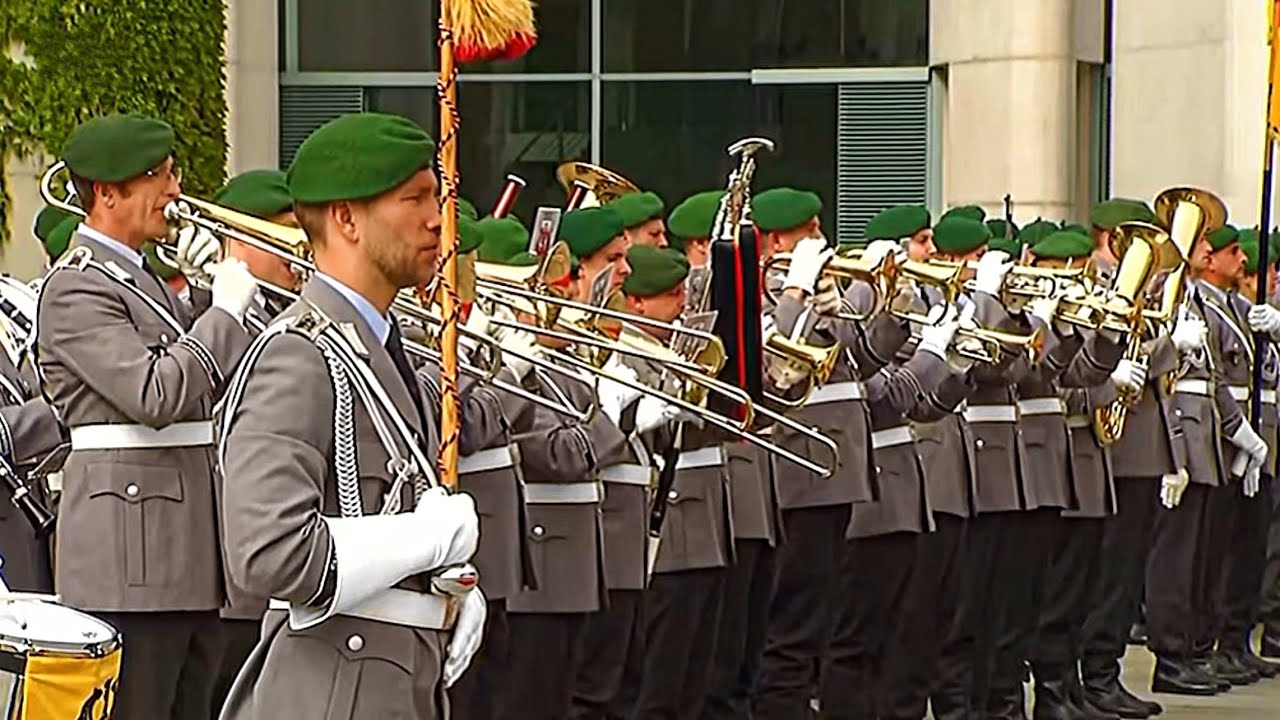 Nationalhymne Ukraine/Deutschland: Militärische Ehren für Selenskyj - Wachbataillon/Stabsmusikkorps
