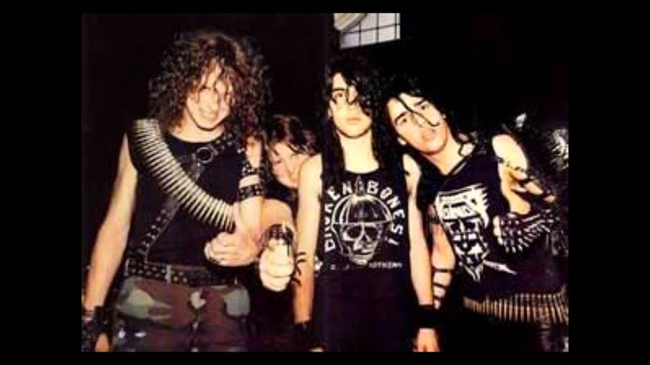 Vo&iuml;vod - Iron Gang