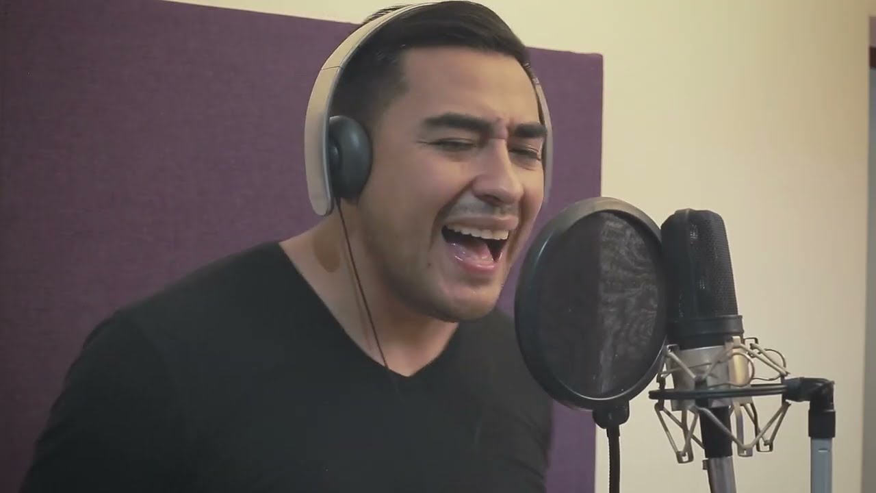 LA LINDA -  GABY MORALES ft  LÁZARO CABALLERO