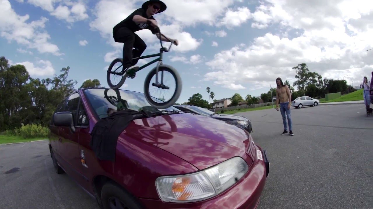 Mutiny - Dylan Lewis - Welcome to Pro