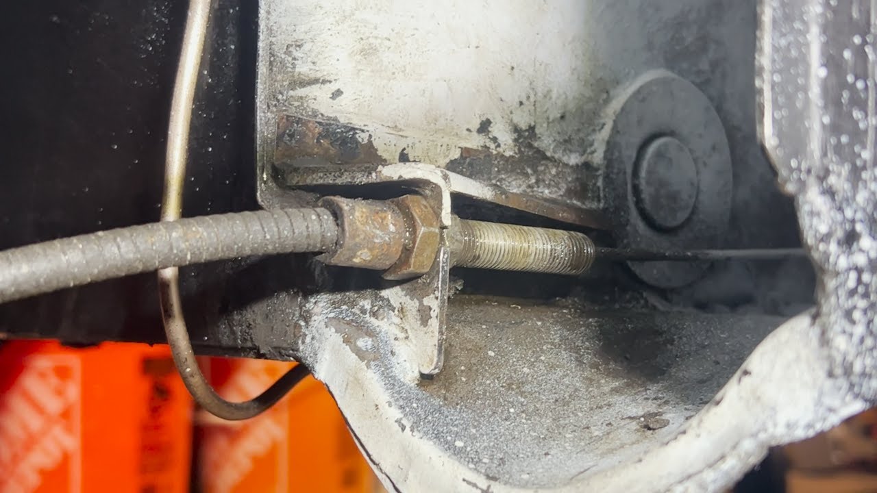 Marblehead MG - Episode 29: Handbrake (1979 MG Midget 1500)