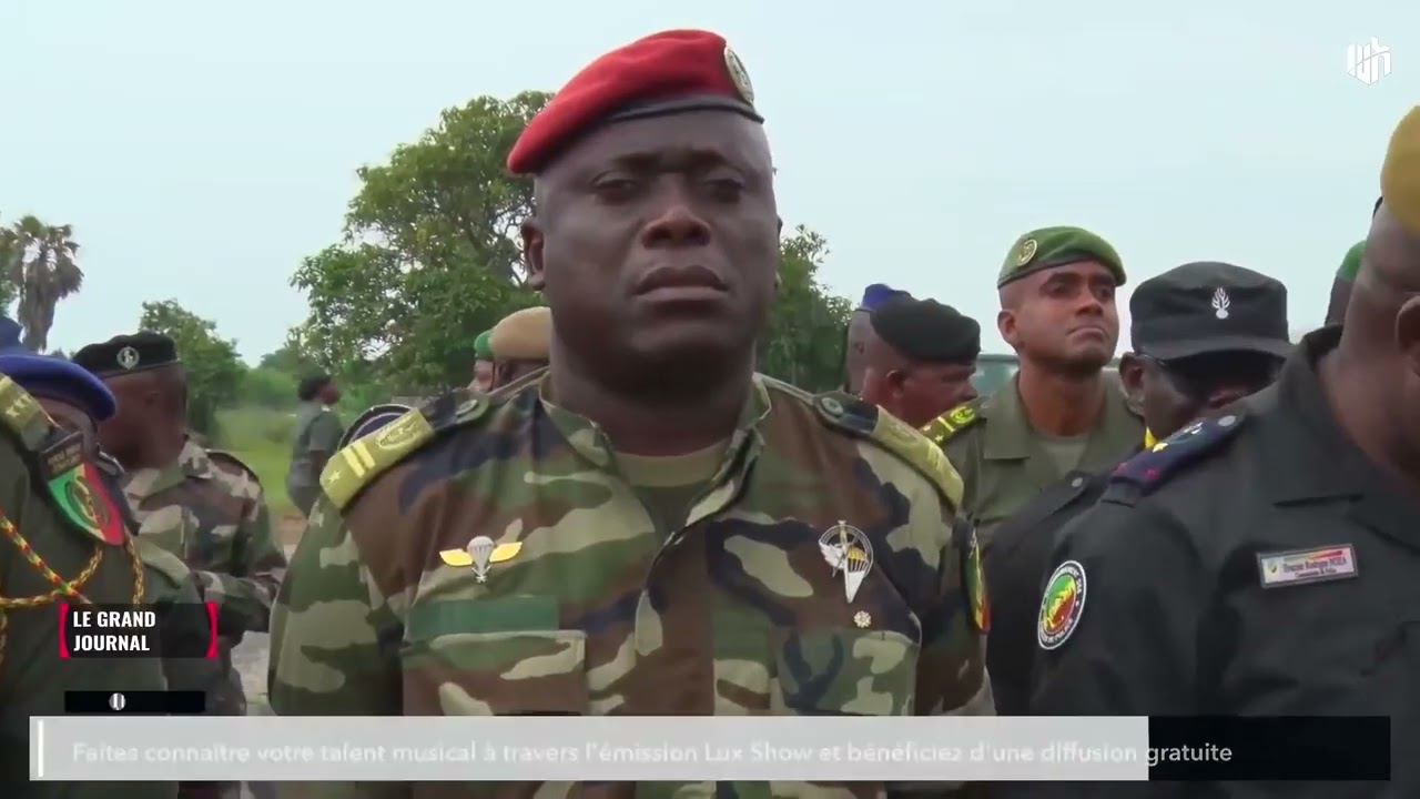FORCES ARMEES CONGOLAISES : PORT DES INSIGNES DE GRADE DE LA FORCE PUBLIQUE