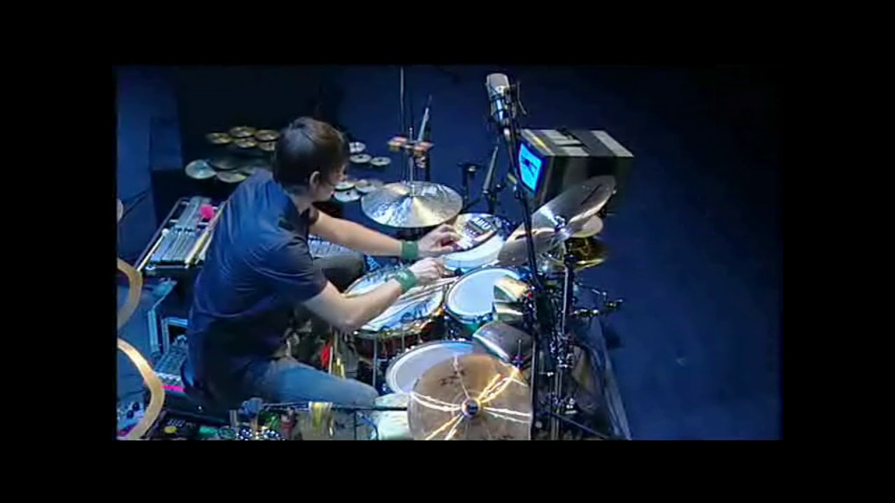 Glenn Kotche - Monkey Chant - Modern Drummer 2006.wmv