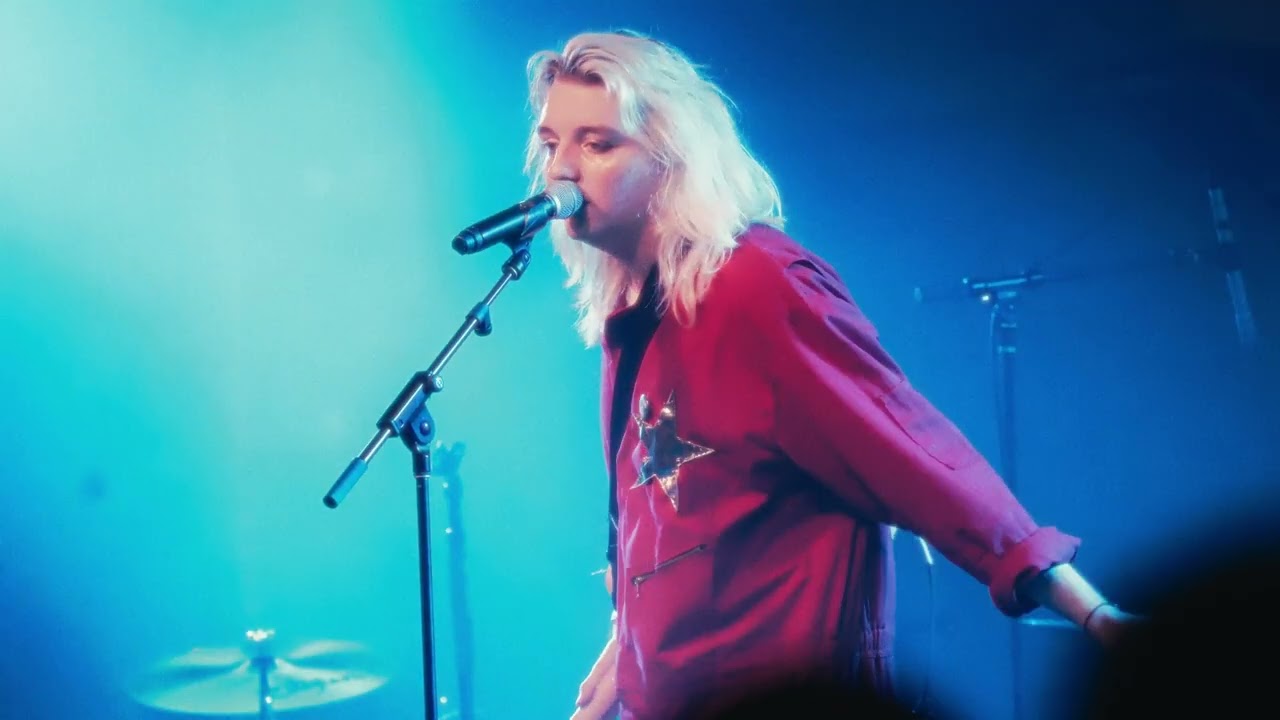 Vienna Vienna - God Save the Queens (Live from Lodge Room / 2024)