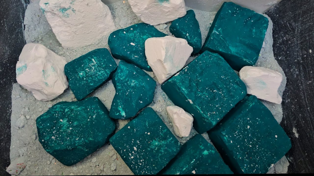 Teal Pigment Powder Jumbos & Chunks Crush Oddly Satisfying Relaxing ASMR 😌 👌 ✨️ 