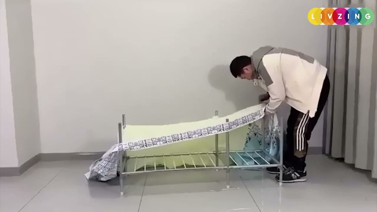4 Shelf Stainless Steel Portable Wardrobe Clothes Rack