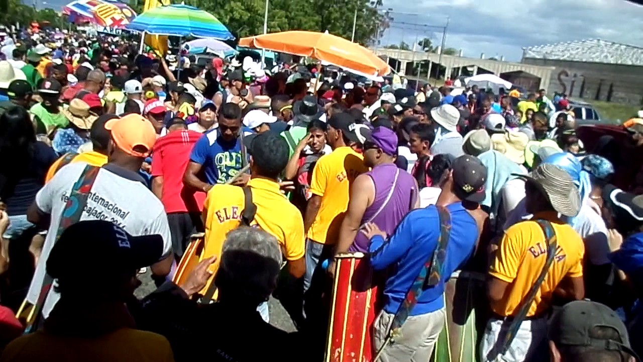 San Benito 27 12 2016 Grupo Elegua trombon trompeta Elegua Elegua Se Respeta la pura crema