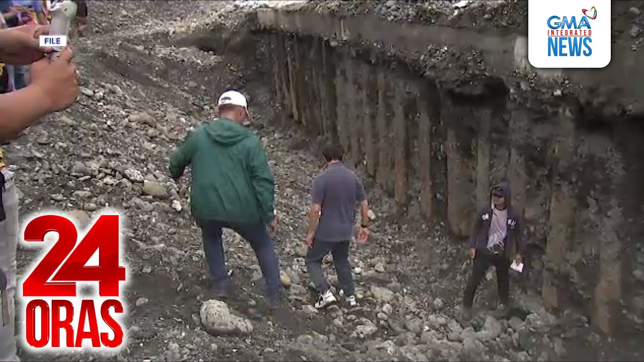 Pagputol sa mga sheet pile ng itinayong flood control project... | 24 Oras