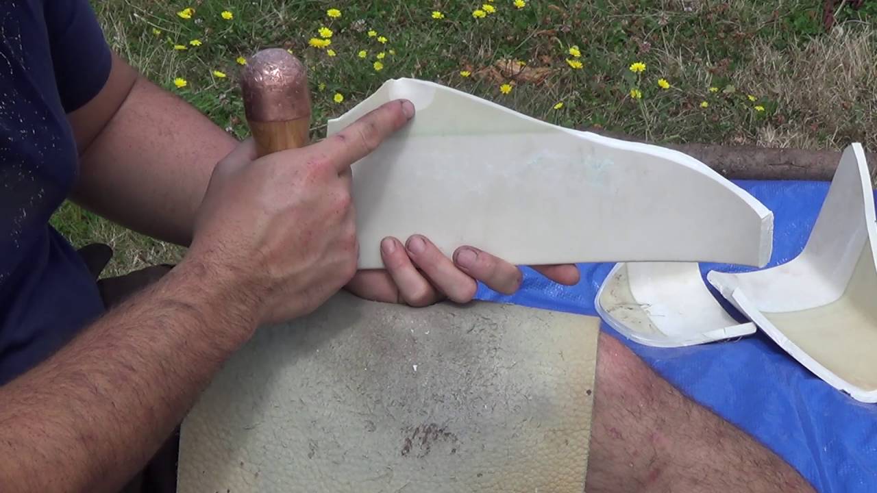 Knapping Toilet Tank 