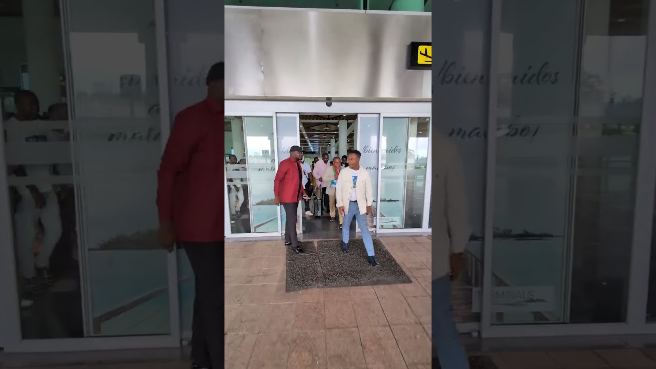 🛑 Arrivée du Prophète Rodrigue NDEFFO à Malabo en Guinée Équatoriale pour 03 jours de croisade 🚨🚨🚨