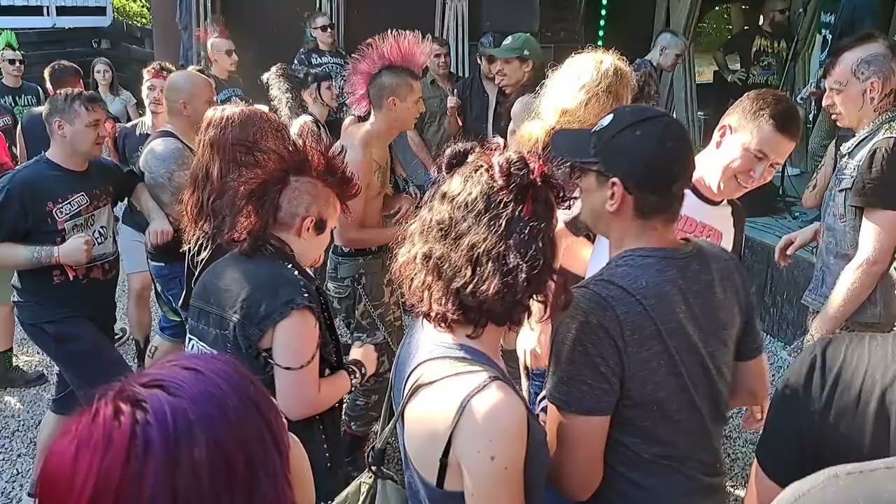 Francesco és a Haverok - Itt élek én (Toxic weekend 2024)