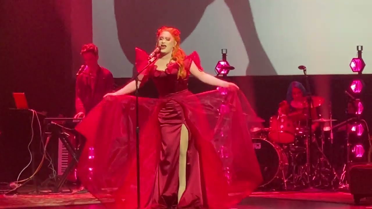 Jinkx Monsoon performs her song Cartoons and Vodka