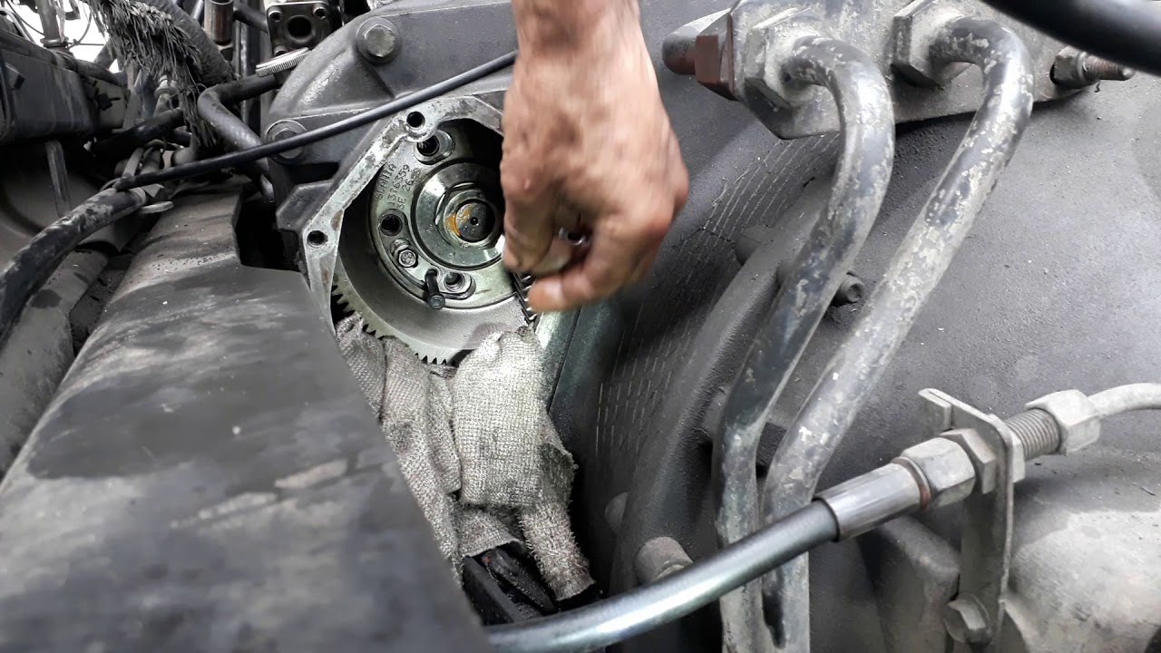 Scania 124 400 motor DSC 12 regulagem  do ponto de bomba injetora com Motor como fazer