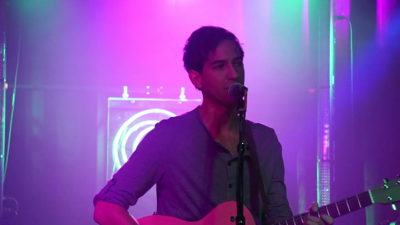 Tessa Violet Winter Tour 2018: Give Me Motion - Stars Unstuck