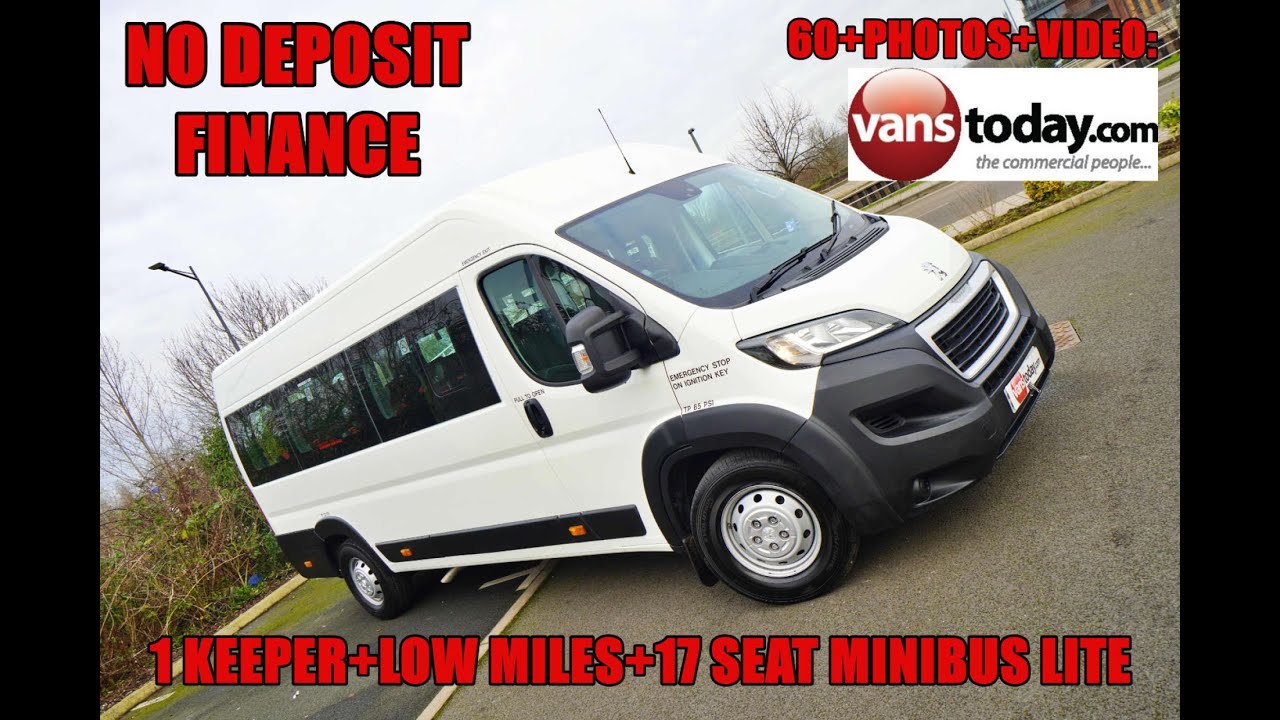 Super low mileage Peugeot Boxer L4 17 Seat Minibus Lite.