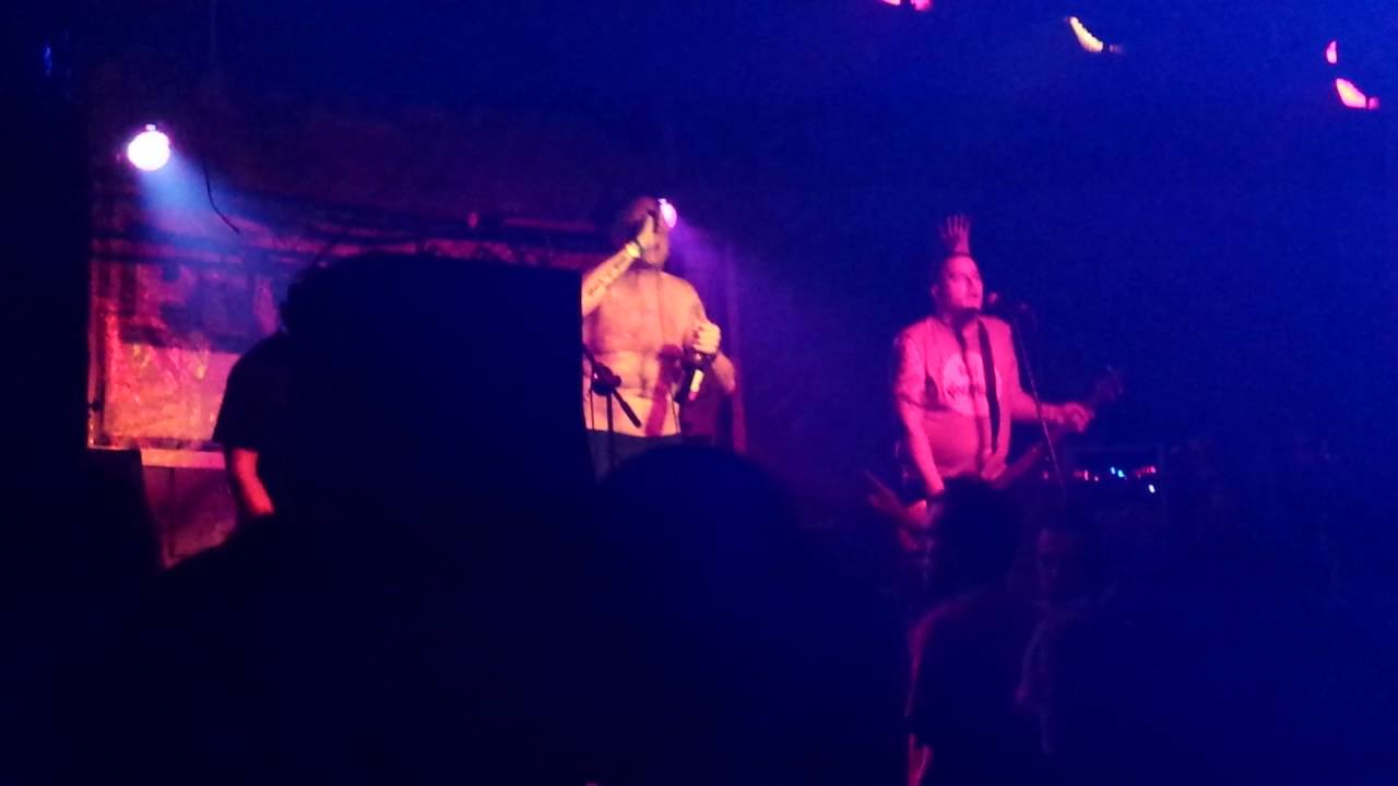 Pöbel & Gesocks - Gehasst, Geliebt, Verdammt (Live im Speicher Pasewalk 28.5.16)
