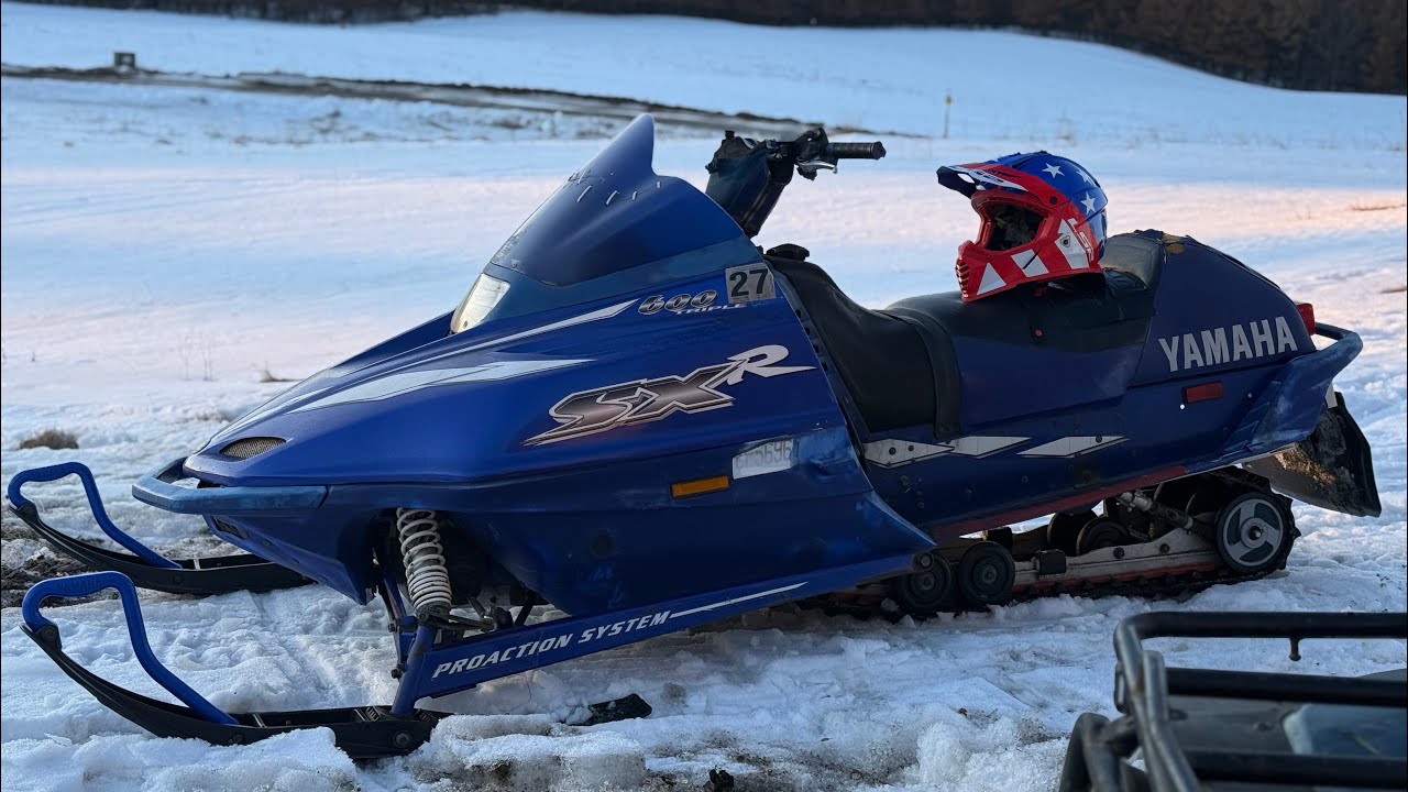 Yamaha SXR 600 Red Head Triple 2000 года выпуска