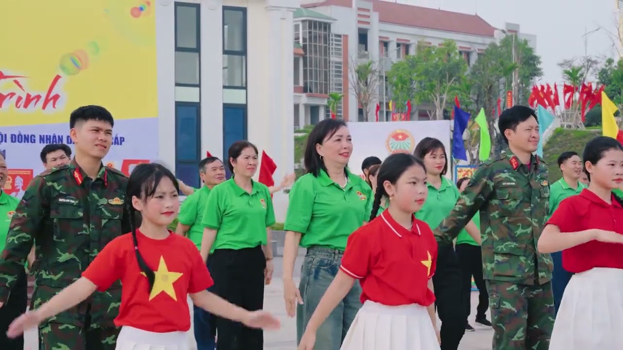 Chương trình đồng diễn của Hội Nông dân xã Đoan Hùng