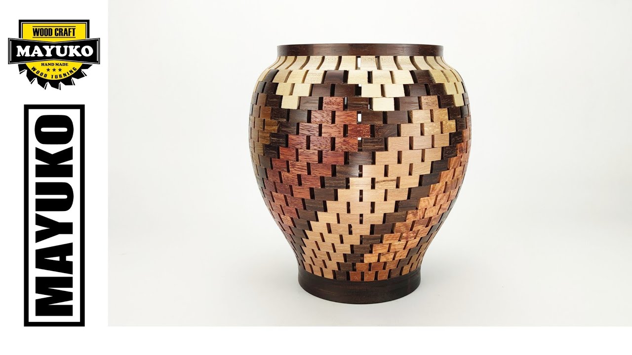 VASE WITH SLANTED PATTERN, wood turning