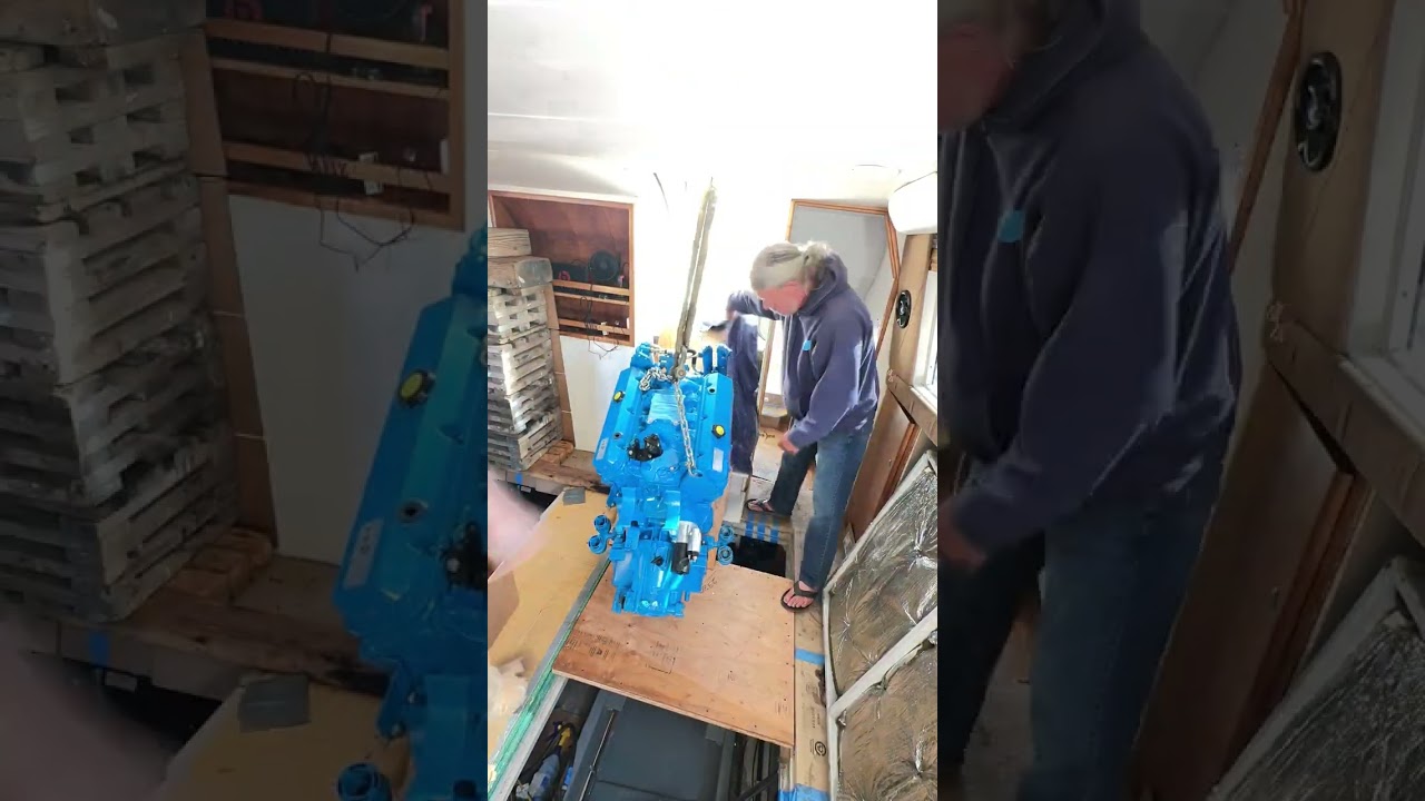 Installation of a marine engine