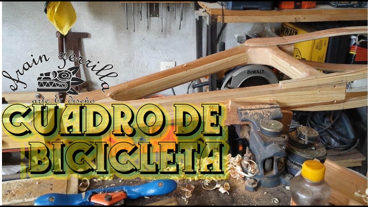 BICICLETA DE MADERA...